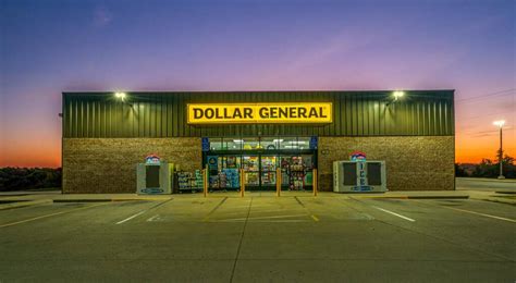 Why Dollar Tree Shares Are Falling Thursday (CORRECTED).
